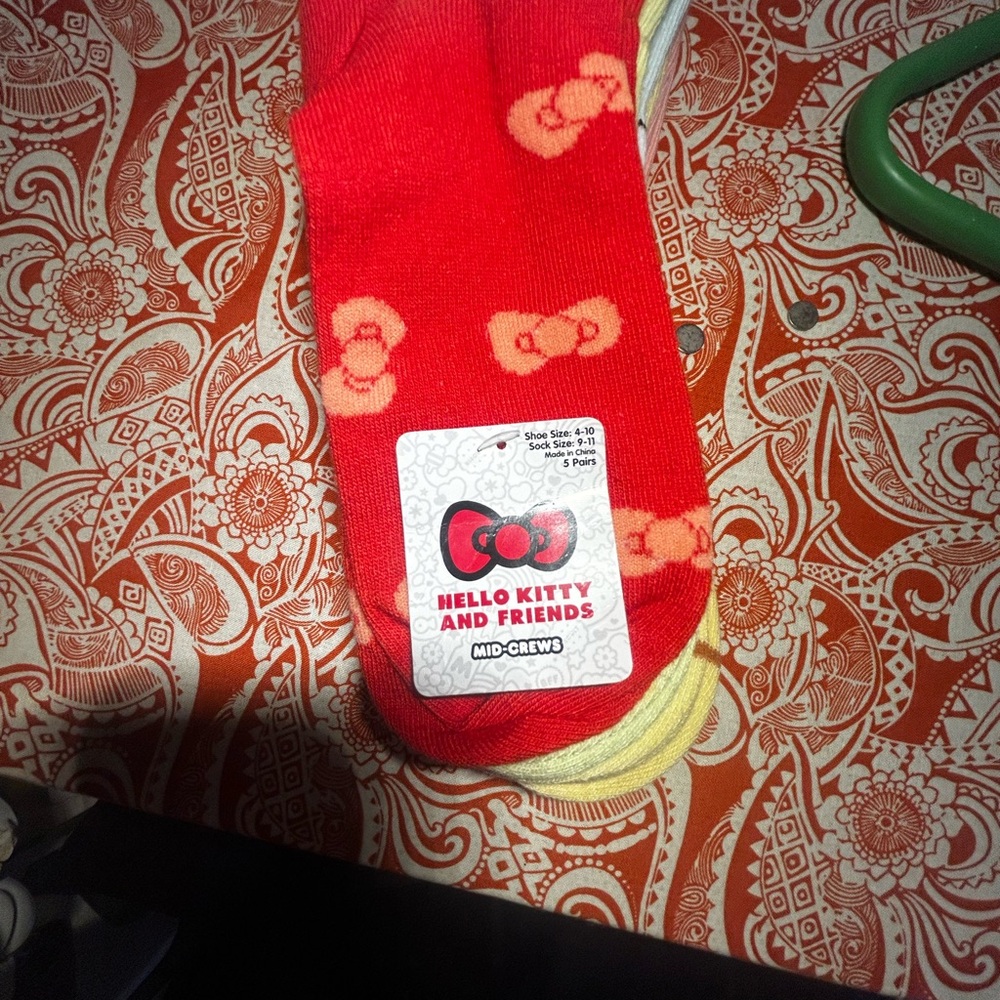 Hello kitty socks - Picture 2 of 7